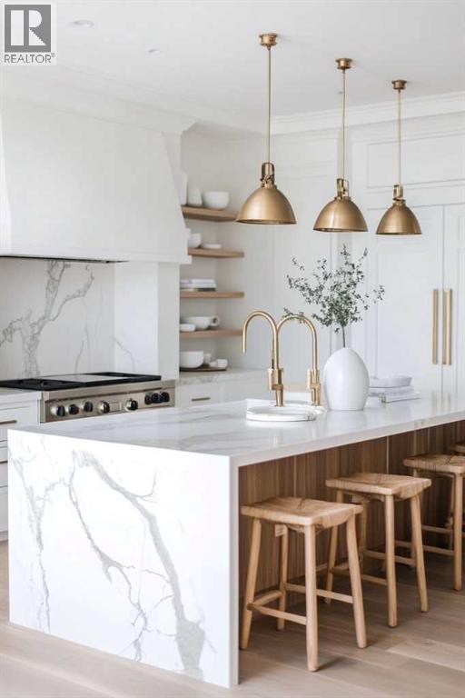 2412 1 Avenue Nw, Calgary, Alberta  T2N 0B9 - Photo 3 - A2295824