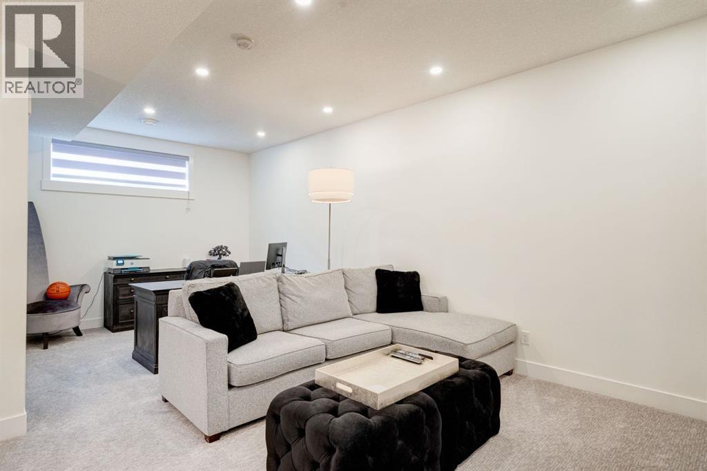 2105 17 Street, Calgary, Alberta  T2M 5C9 - Photo 29 - A2295829