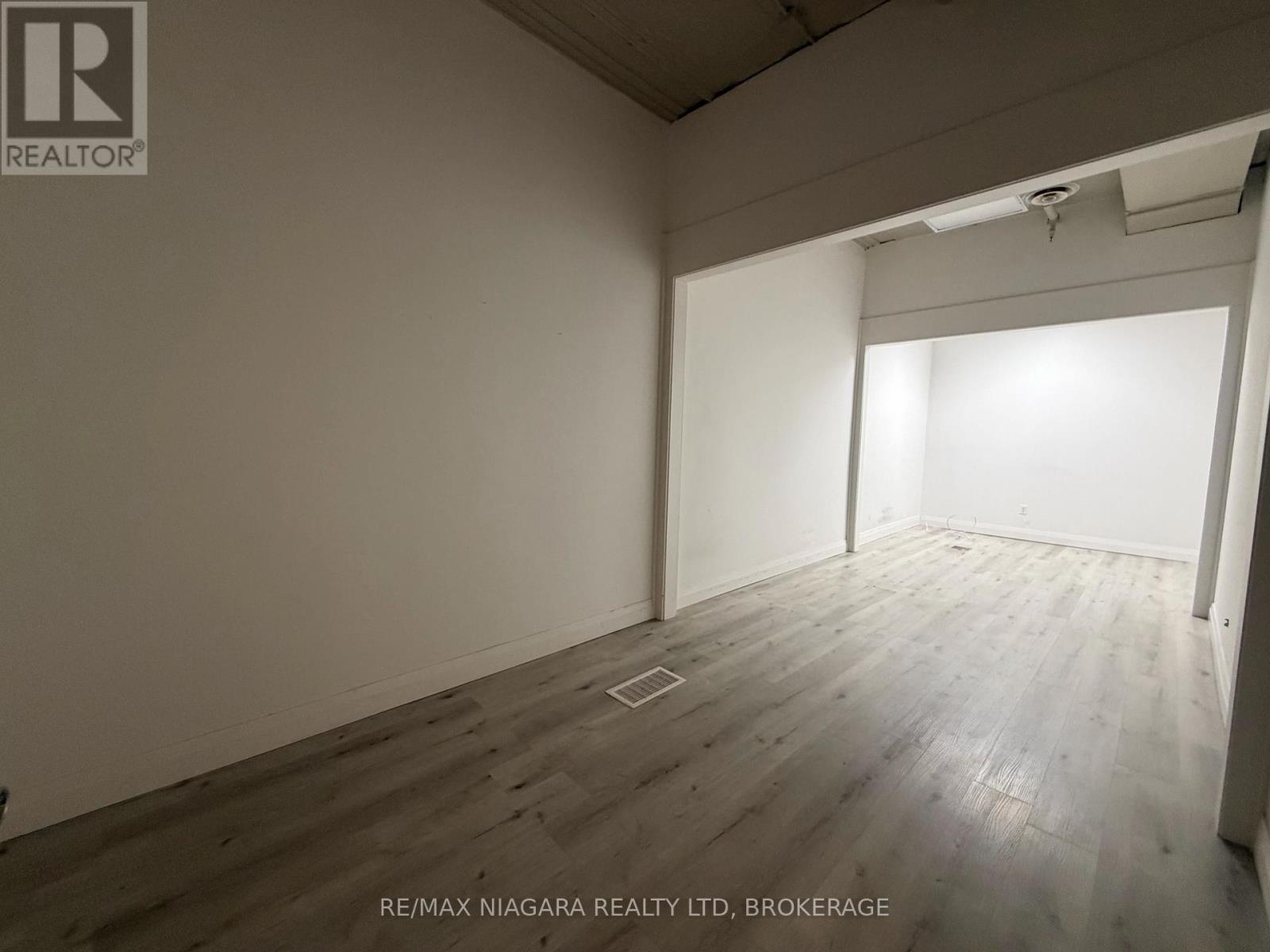 81 St. Paul Street, St. Catharines, Ontario  L2R 3M3 - Photo 14 - X12924222