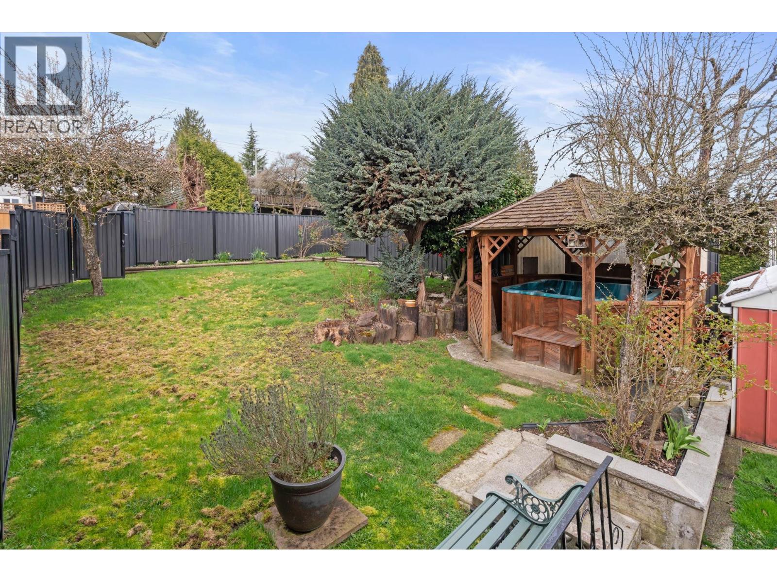 1743 Taralawn Court, Burnaby, British Columbia  V5B 3H4 - Photo 32 - R3100276