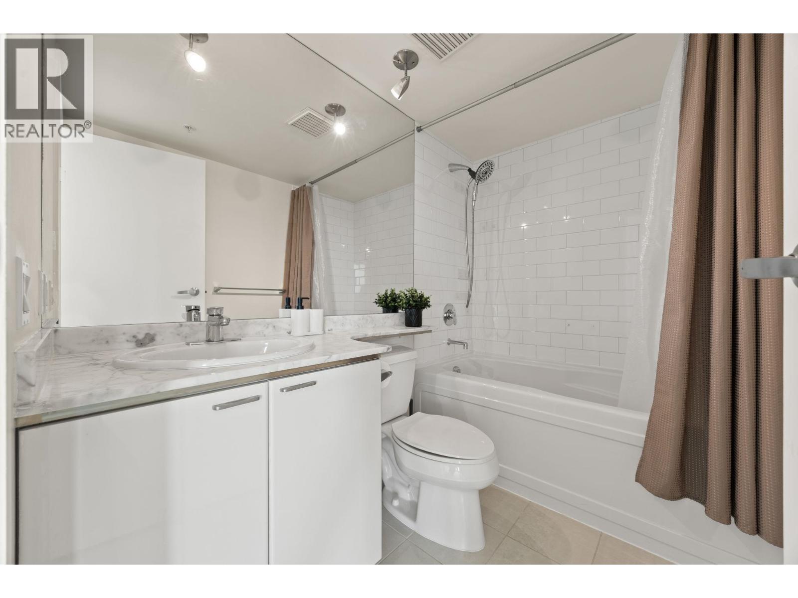 3104 1200 W Georgia Street, Vancouver, British Columbia  V6E 4R2 - Photo 16 - R3104633