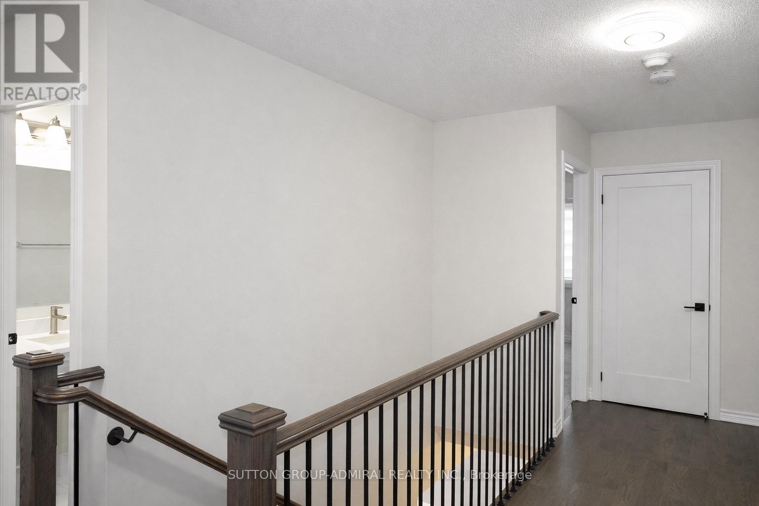 65 Barkerville Drive, Whitby, Ontario  L1P 0L8 - Photo 22 - E12936078