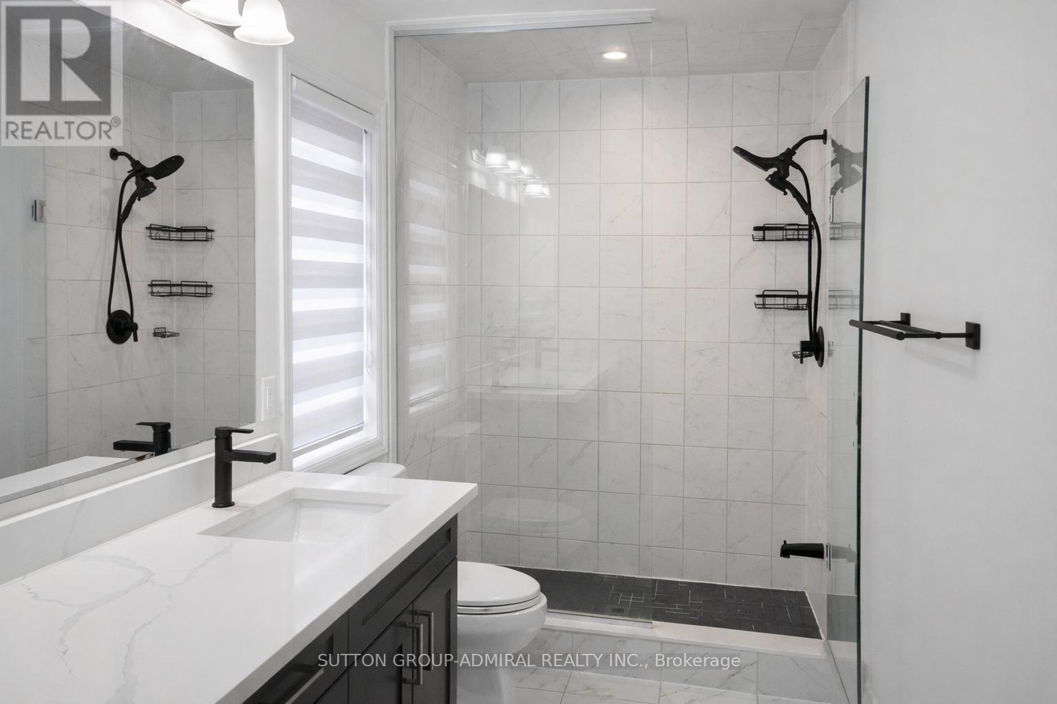 65 Barkerville Drive, Whitby, Ontario  L1P 0L8 - Photo 33 - E12936078