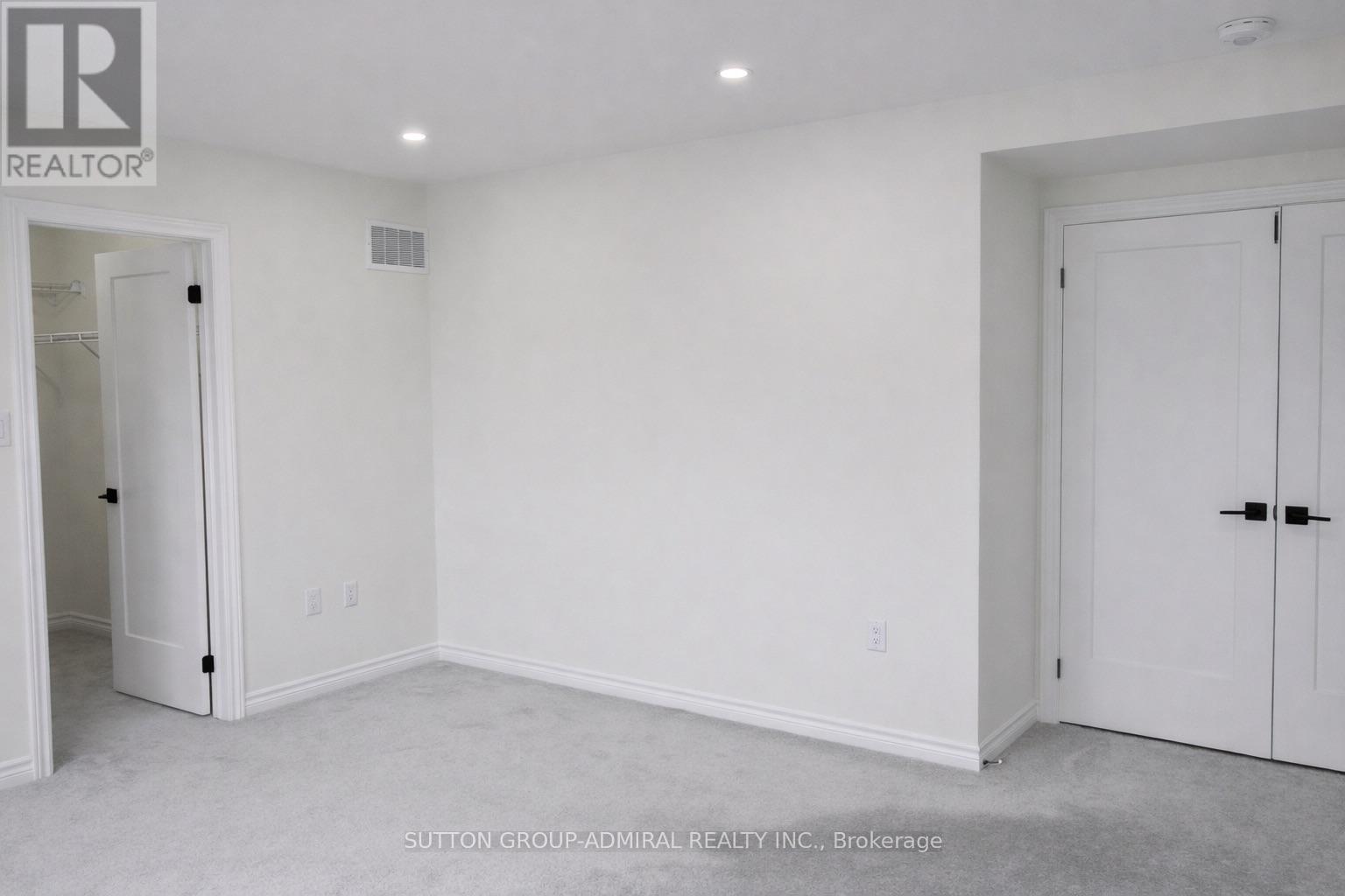 65 Barkerville Drive, Whitby, Ontario  L1P 0L8 - Photo 35 - E12936078