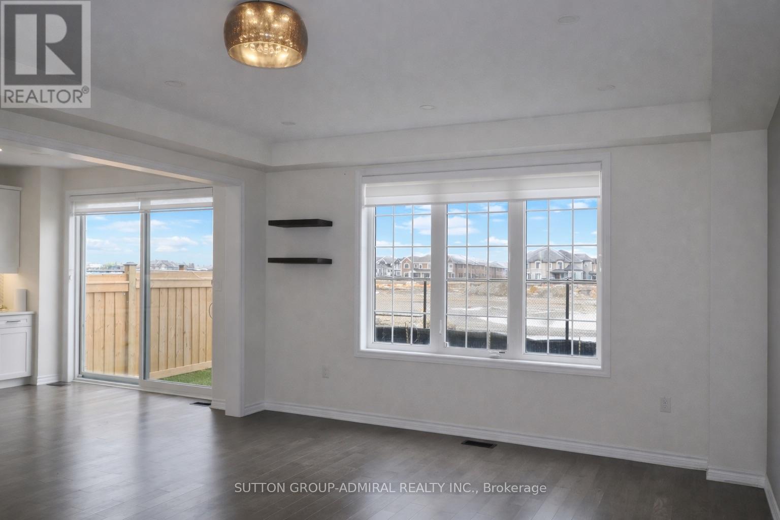 65 Barkerville Drive, Whitby, Ontario  L1P 0L8 - Photo 43 - E12936078