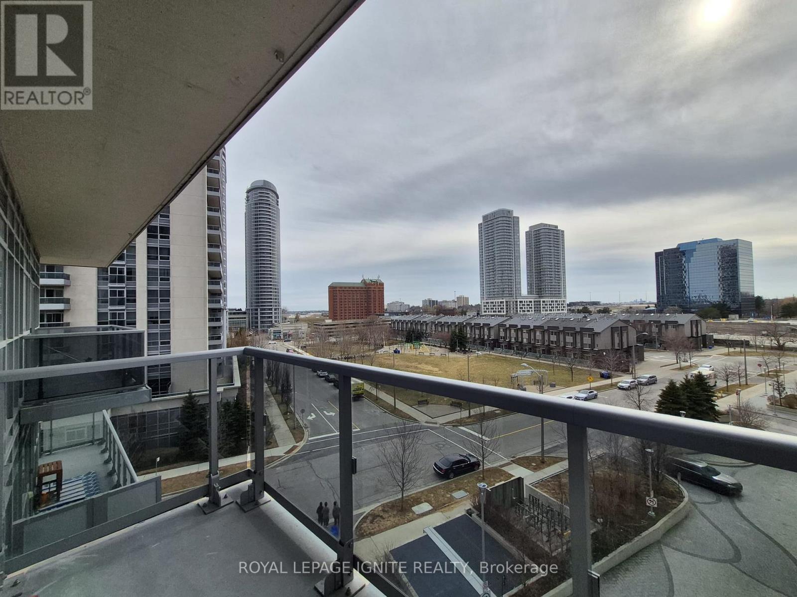 506 - 225 Village Green Square, Toronto, Ontario  M1S 0N4 - Photo 16 - E12936090