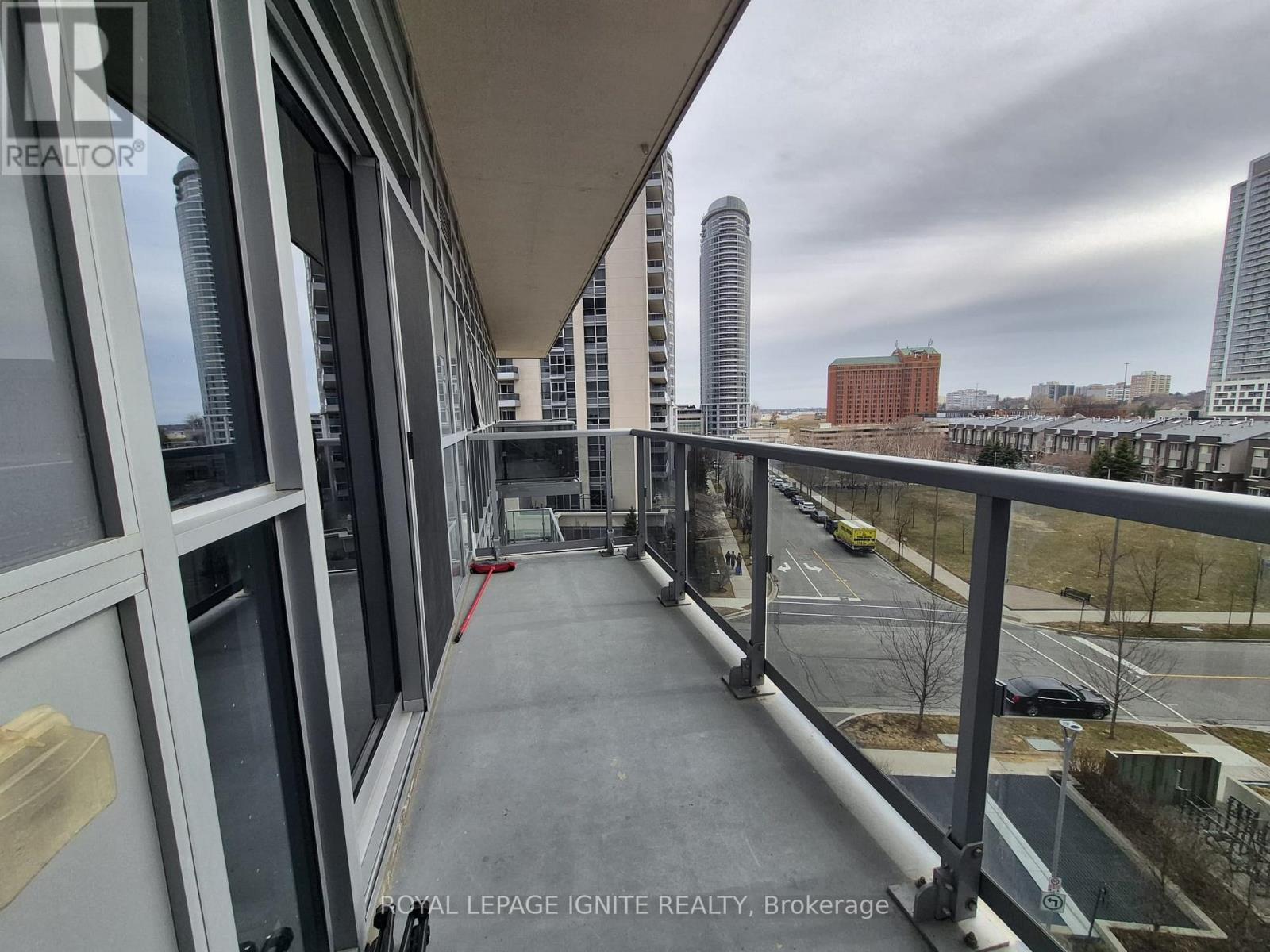 506 - 225 Village Green Square, Toronto, Ontario  M1S 0N4 - Photo 17 - E12936090