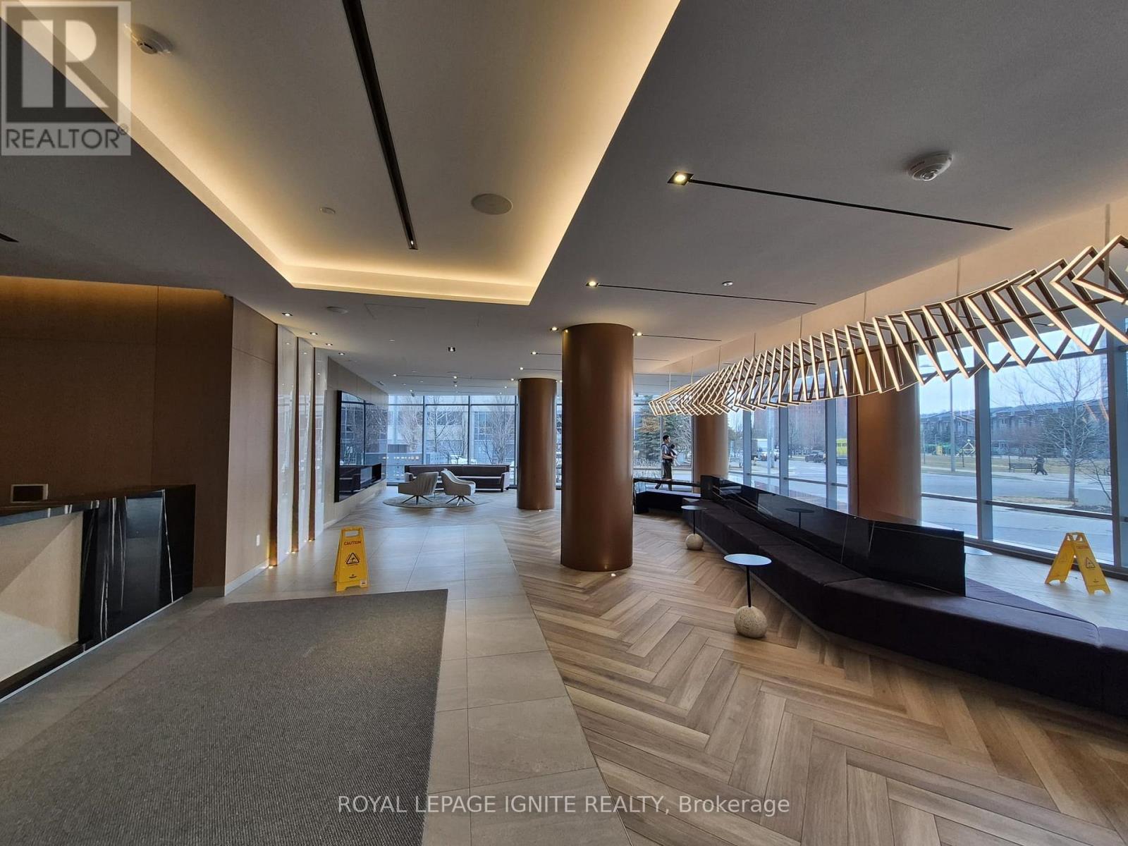 506 - 225 Village Green Square, Toronto, Ontario  M1S 0N4 - Photo 4 - E12936090