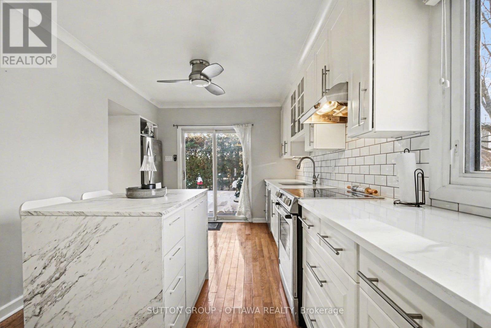 90 Withrow Avenue, Ottawa, Ontario  K2G 2J5 - Photo 15 - X12936084