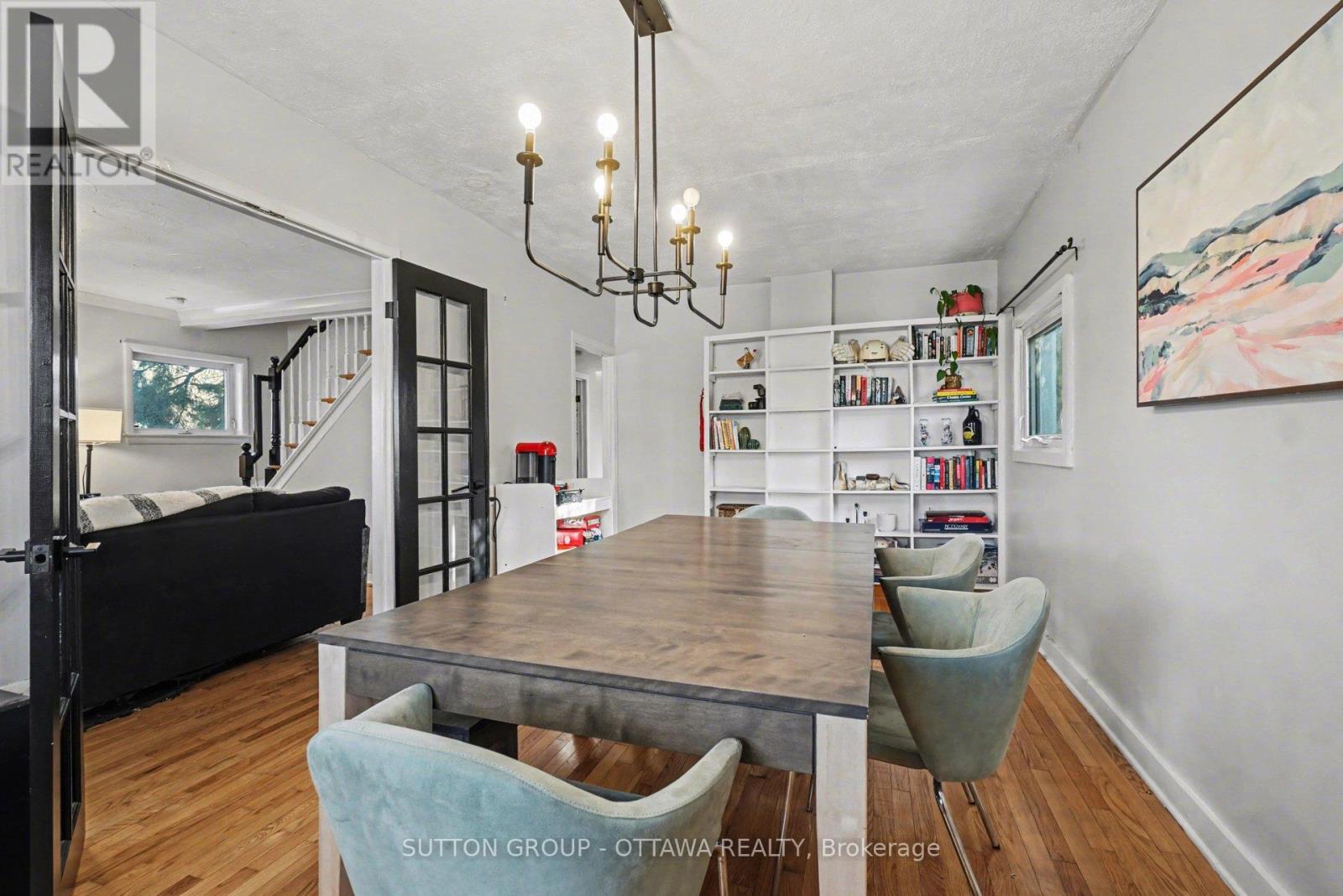 90 Withrow Avenue, Ottawa, Ontario  K2G 2J5 - Photo 9 - X12936084