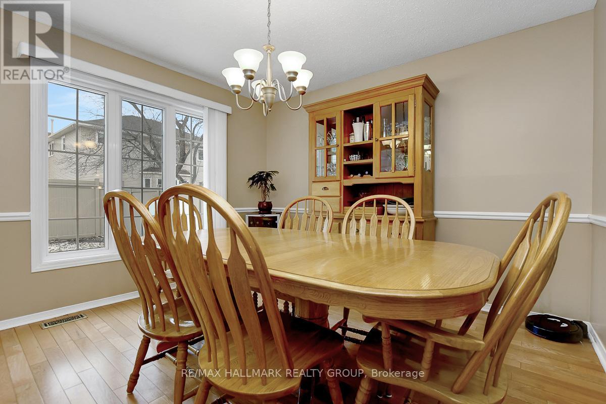 1692 Caminiti Crescent, Ottawa, Ontario  K4A 1L6 - Photo 11 - X12936142