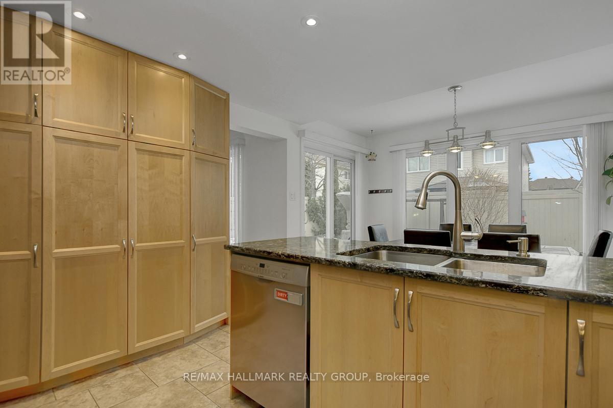 1692 Caminiti Crescent, Ottawa, Ontario  K4A 1L6 - Photo 15 - X12936142