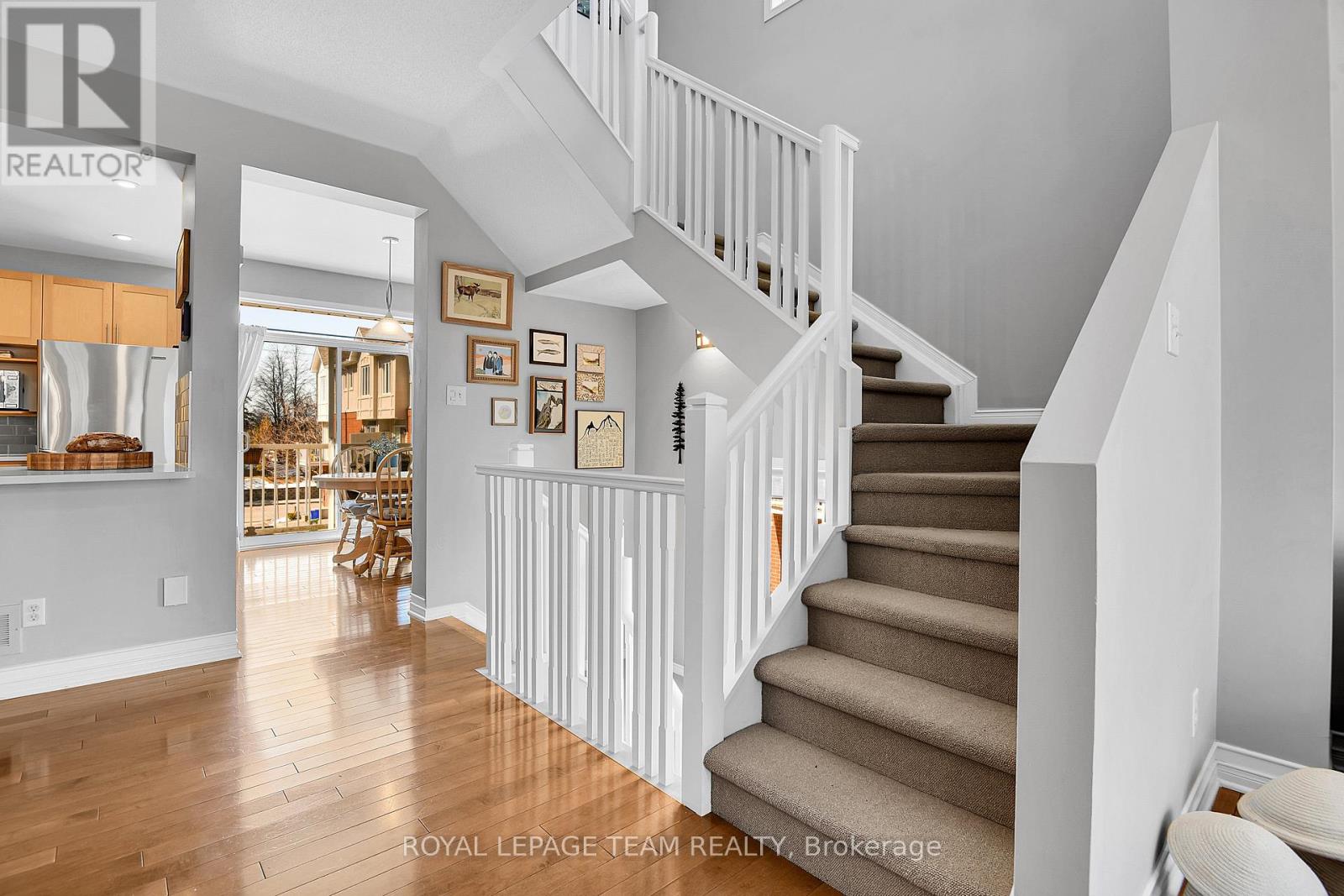 228 Latchford Road, Ottawa, Ontario  K1Z 1B9 - Photo 12 - X12936166