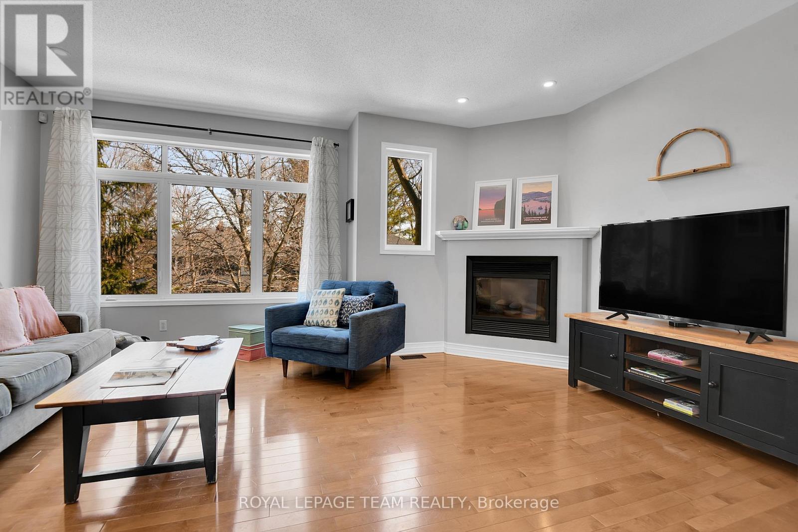 228 Latchford Road, Ottawa, Ontario  K1Z 1B9 - Photo 14 - X12936166