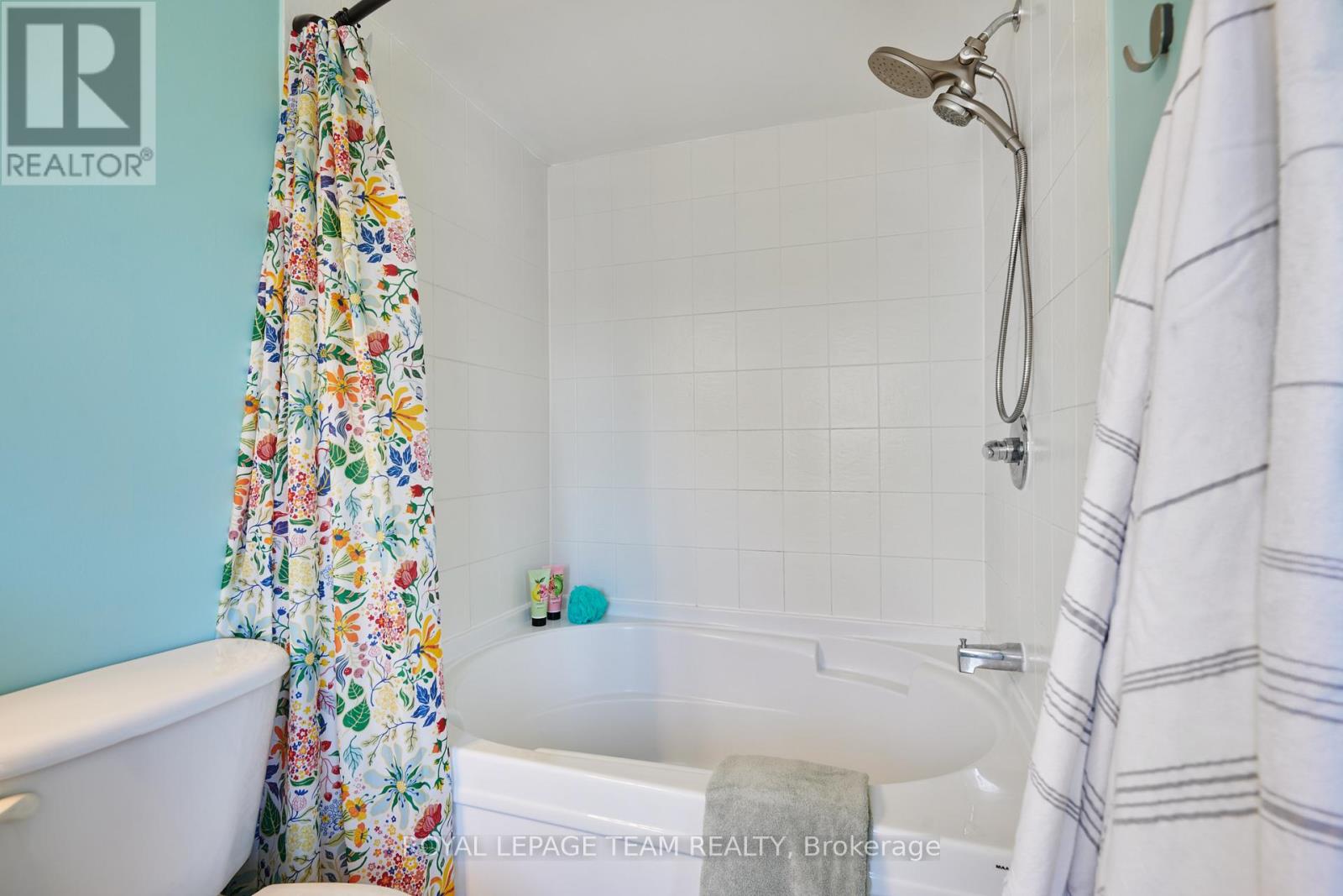 228 Latchford Road, Ottawa, Ontario  K1Z 1B9 - Photo 28 - X12936166