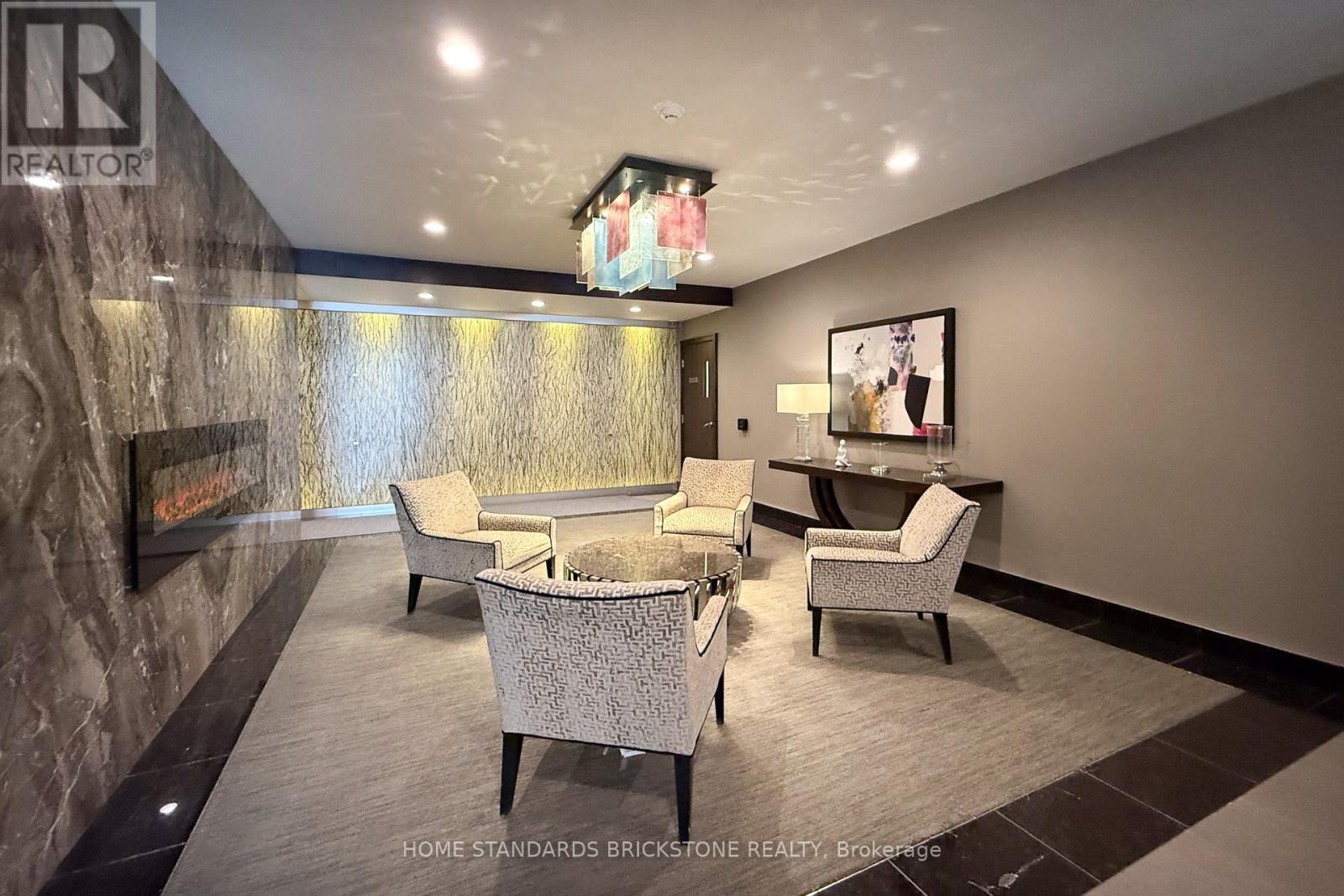 205 - 7601 Bathurst Street W, Vaughan, Ontario  L4J 4H5 - Photo 22 - N12936108