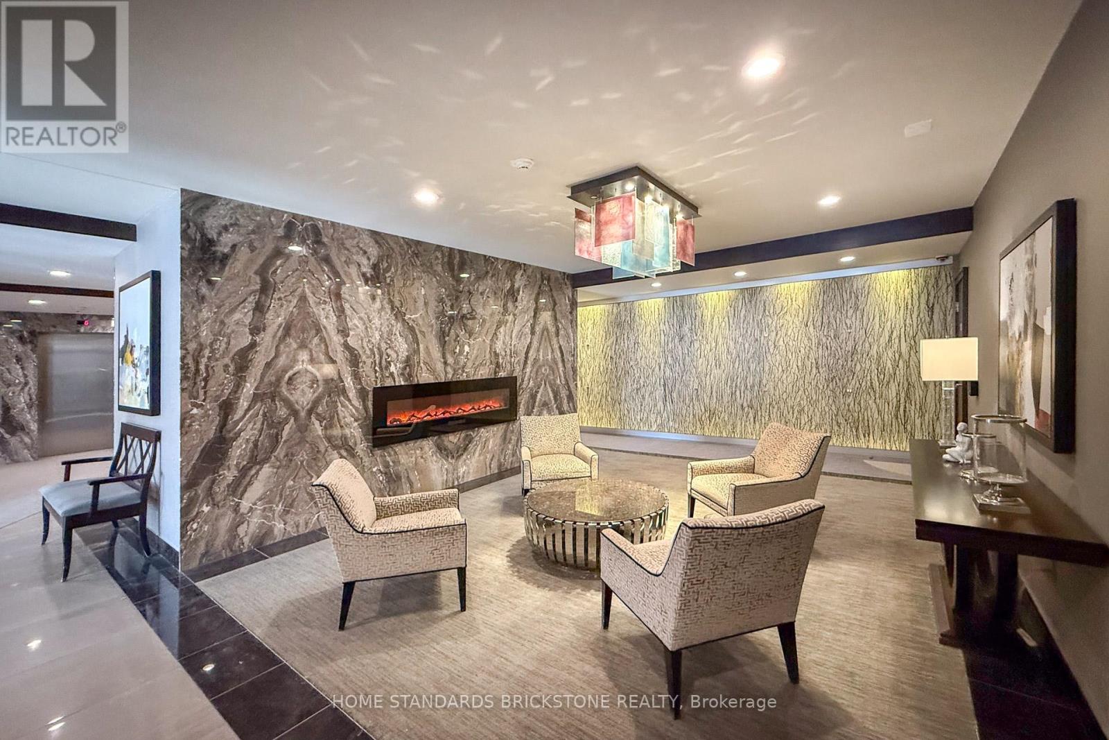 205 - 7601 Bathurst Street W, Vaughan, Ontario  L4J 4H5 - Photo 24 - N12936108