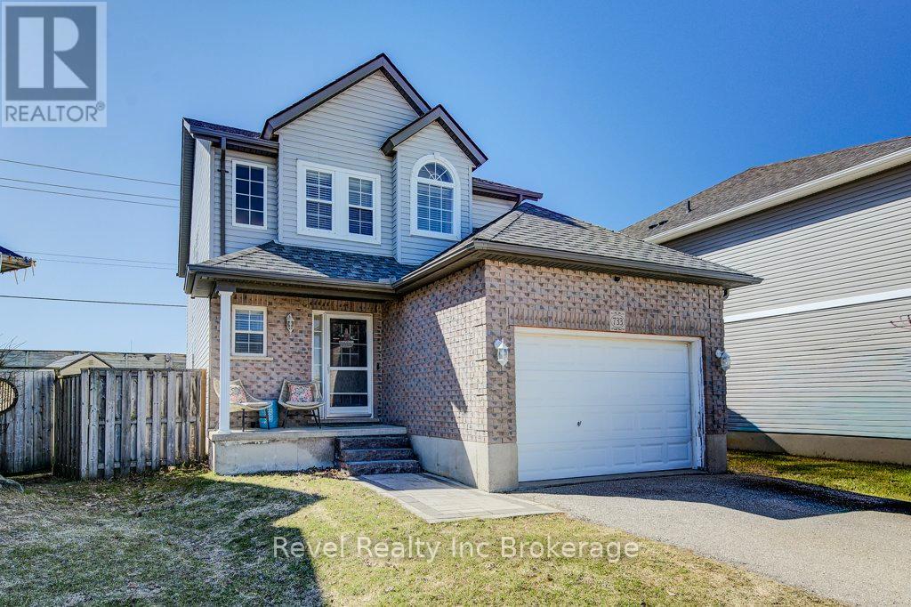 733 Southwood Way, South-West Oxford, Ontario N4V 1G5 - Photo 2 - X12936336
