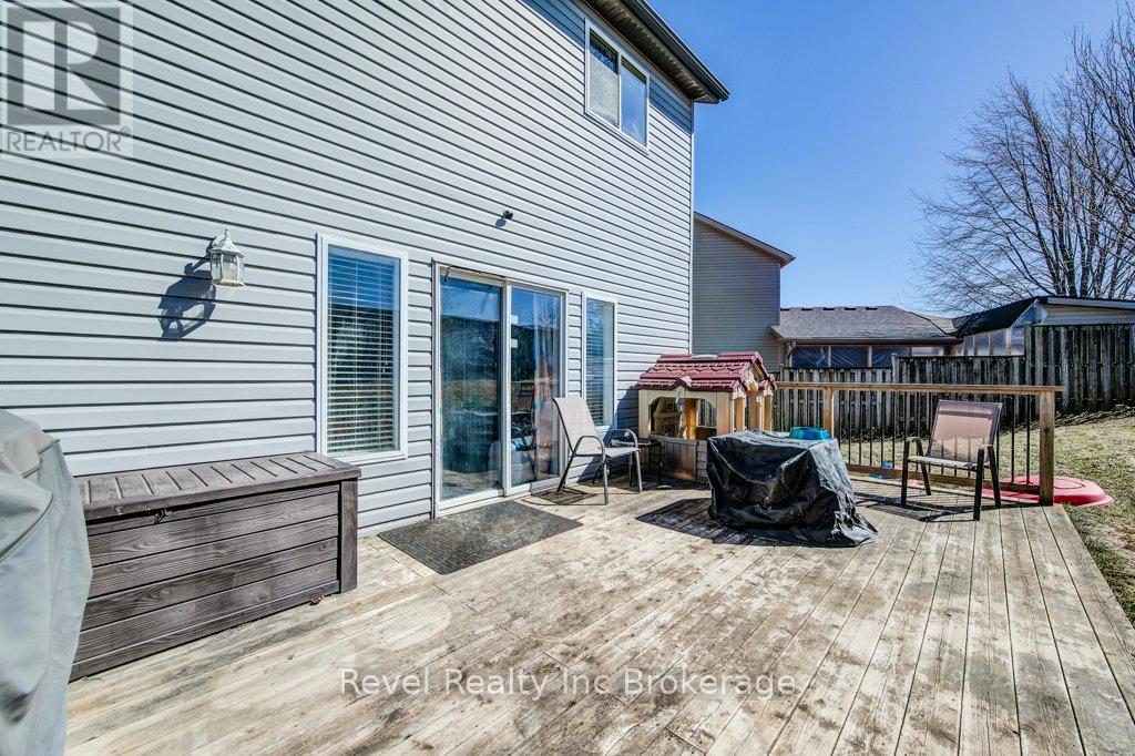 733 Southwood Way, South-West Oxford, Ontario N4V 1G5 - Photo 27 - X12936336