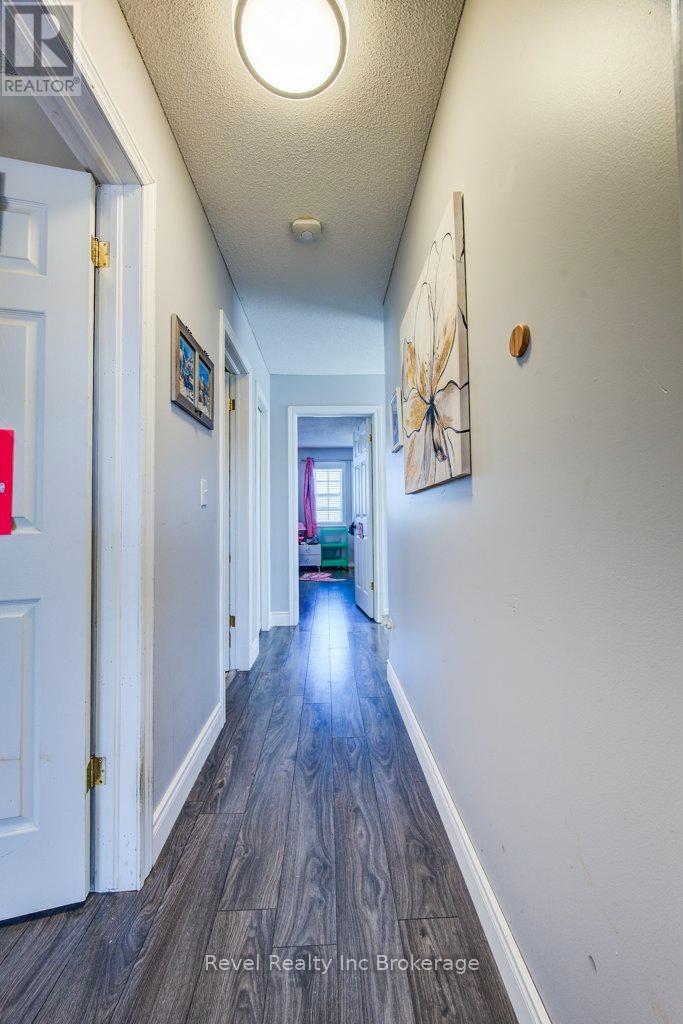 733 Southwood Way, South-West Oxford, Ontario N4V 1G5 - Photo 33 - X12936336