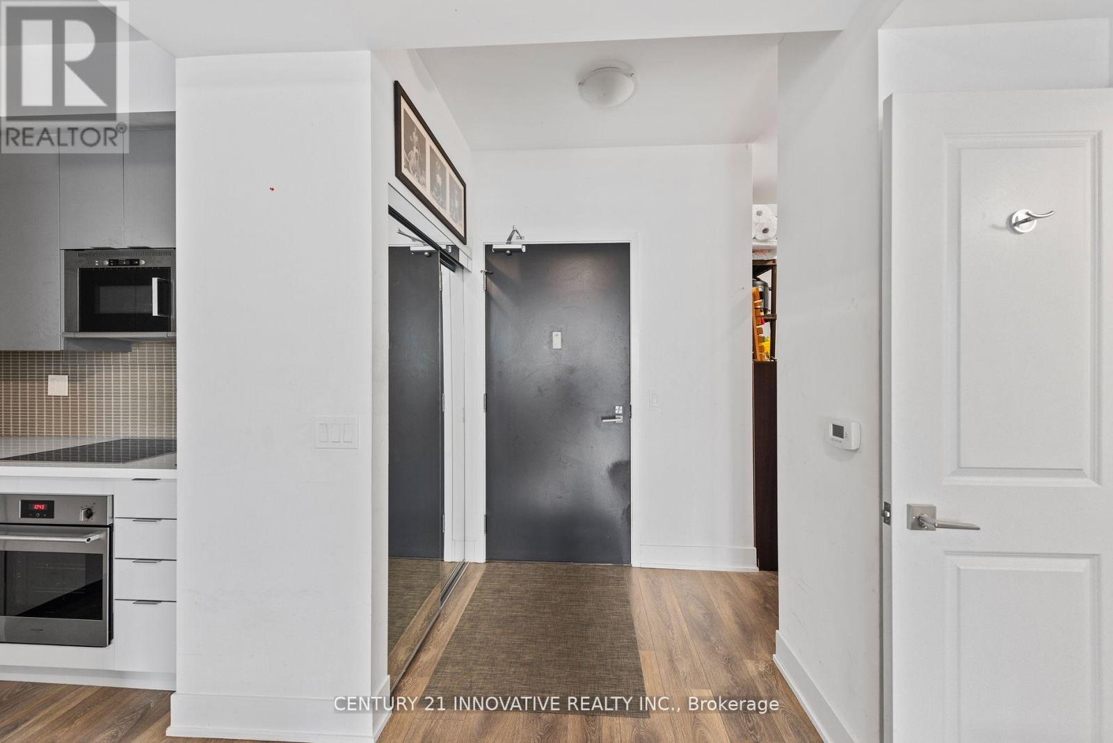 2504 - 2908 7 Highway, Vaughan, Ontario  L4K 0K5 - Photo 4 - N12936112