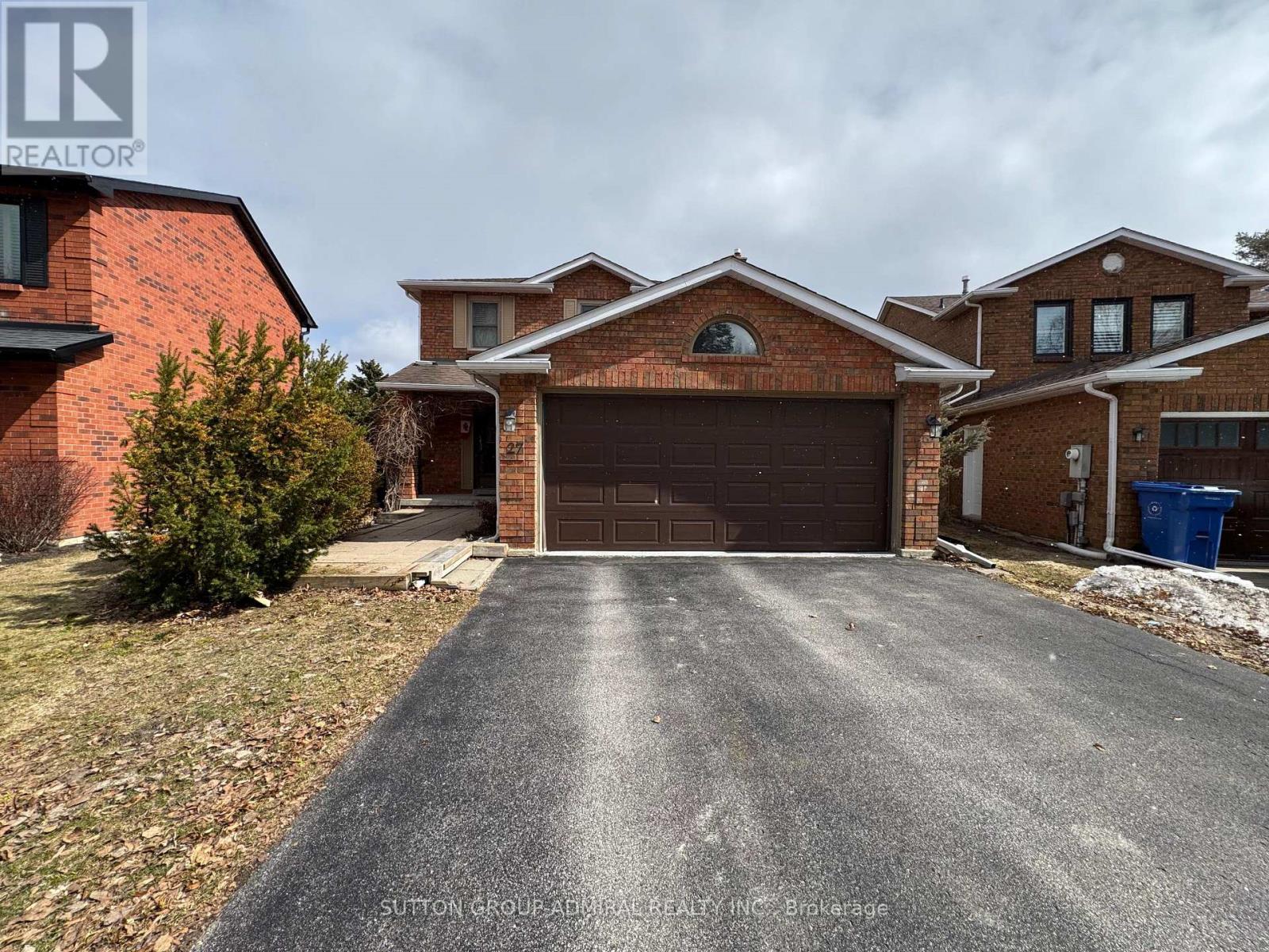 27 DAWSON CRESCENT, Aurora, Ontario