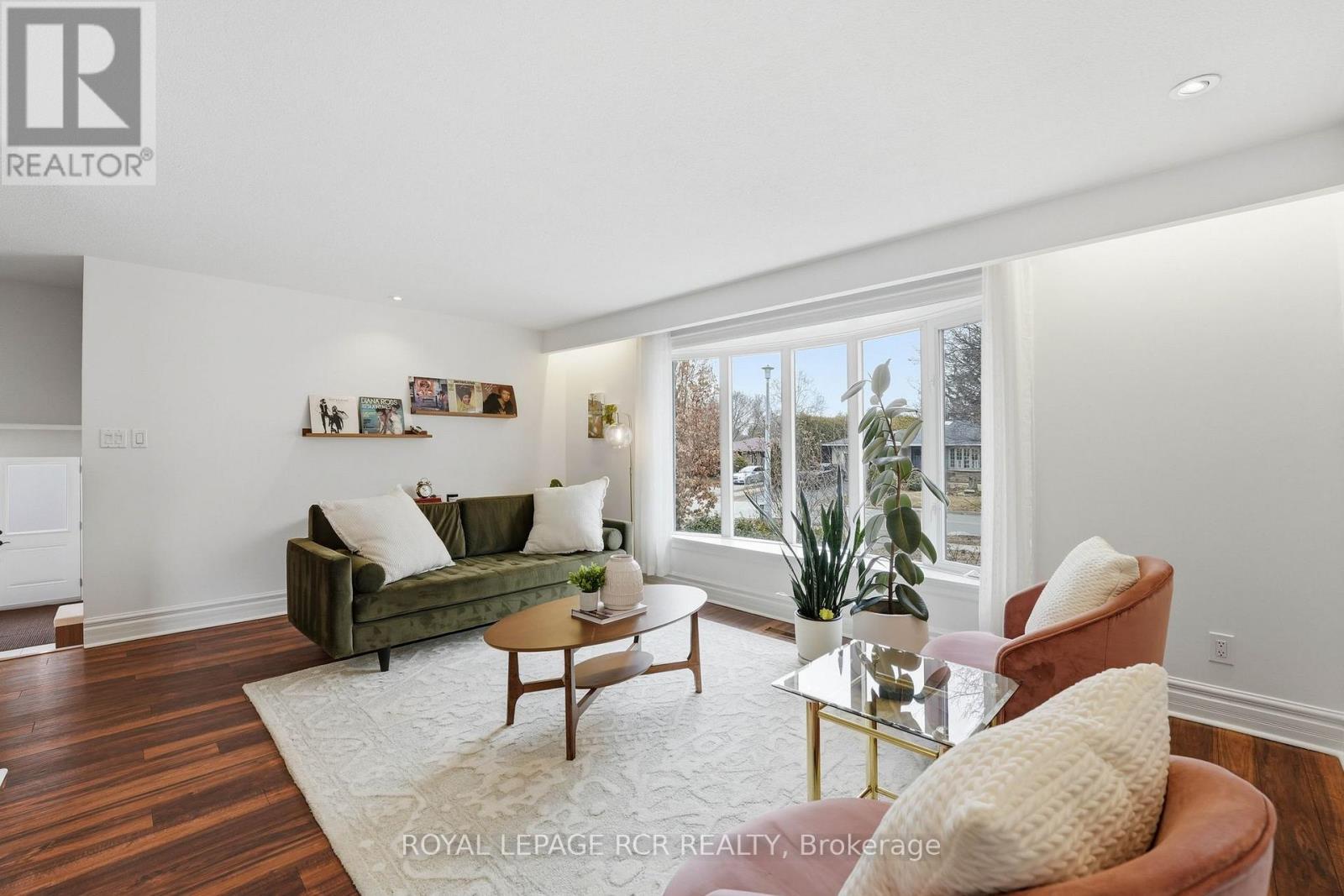 65 Mark Street, Aurora, Ontario  L4G 3J4 - Photo 14 - N12936202