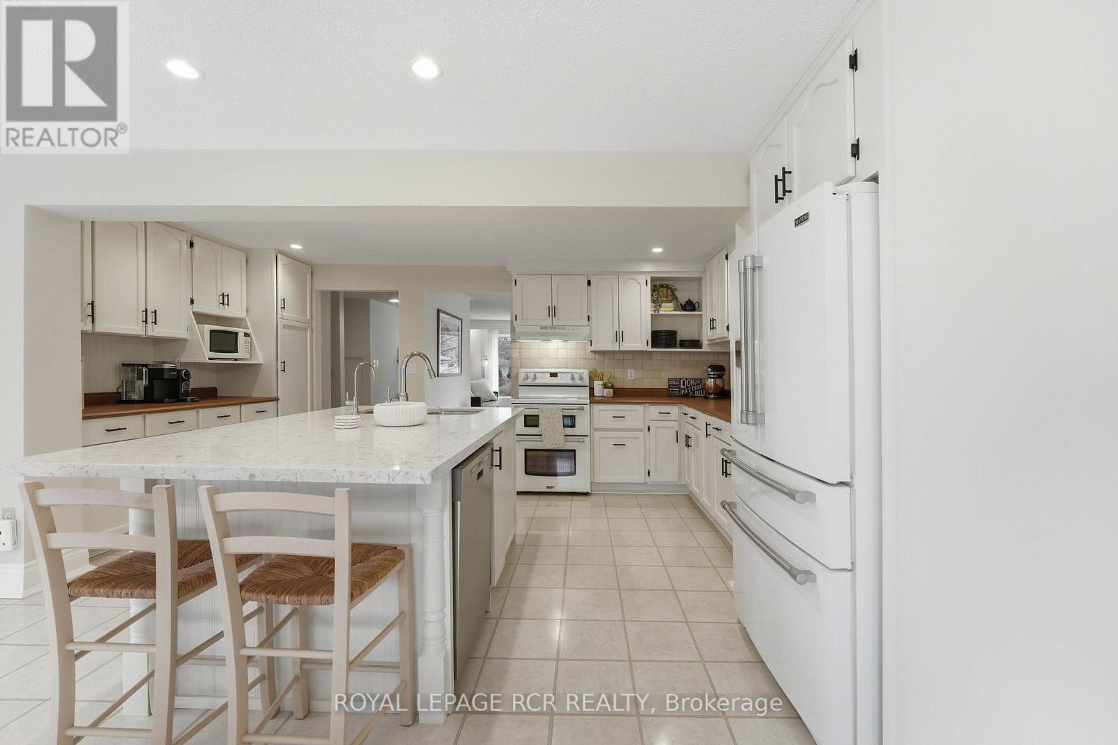 65 Mark Street, Aurora, Ontario  L4G 3J4 - Photo 18 - N12936202