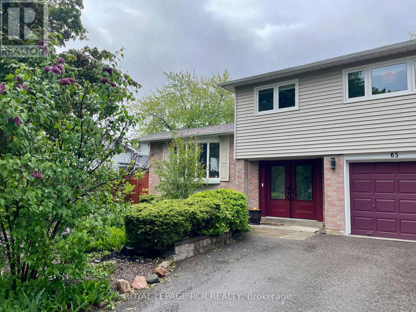 65 Mark Street, Aurora, Ontario  L4G 3J4 - Photo 3 - N12936202