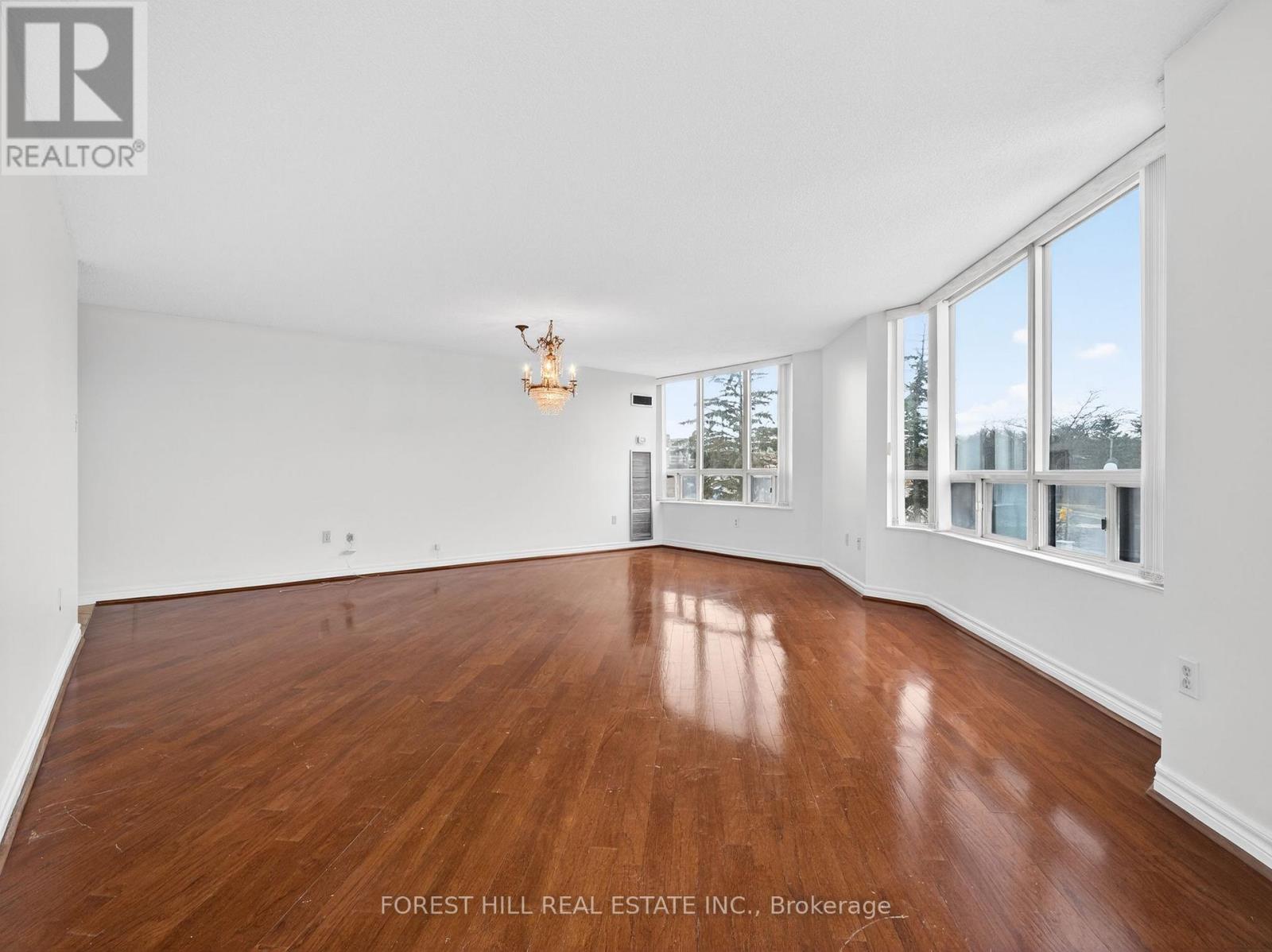 #203 - 343 Clark Avenue W, Vaughan, Ontario  L4J 7K5 - Photo 11 - N12936204