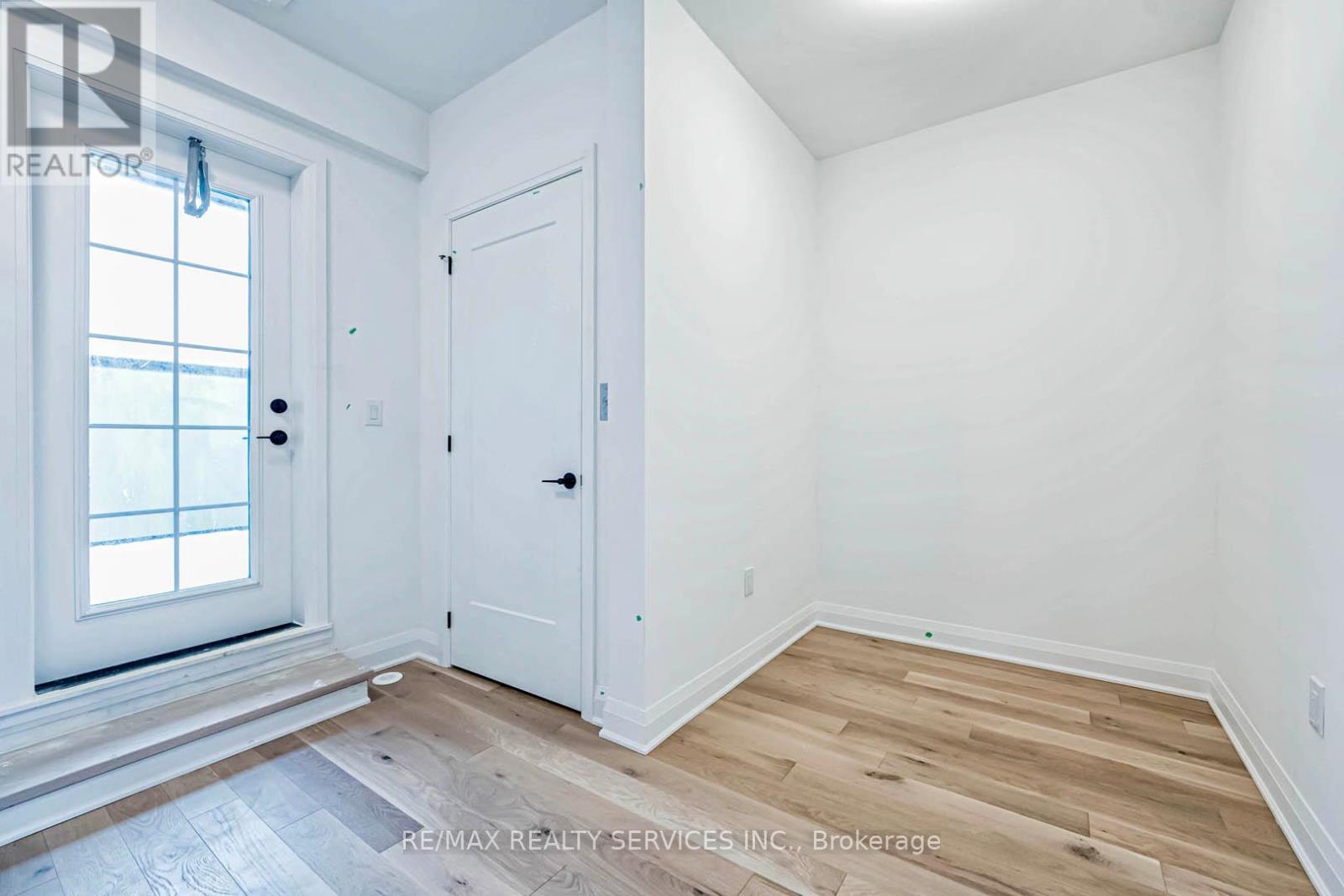 35 Alton Crescent, Vaughan, Ontario  L6S 3E7 - Photo 30 - N12936224