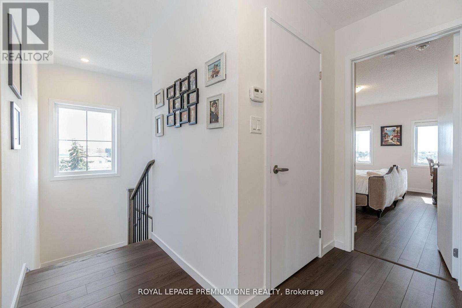 2 Seacoasts Circle, Vaughan, Ontario  L6A 5B6 - Photo 26 - N12936250