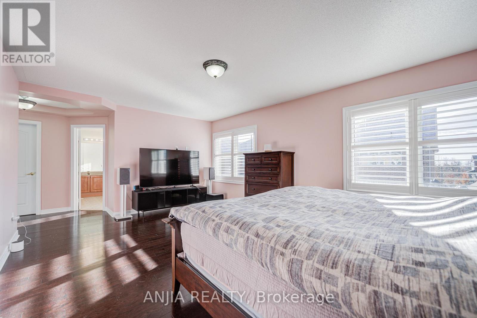 15 Ross Shiner Lane, Whitchurch-Stouffville, Ontario  L4A 0V5 - Photo 17 - N12936334