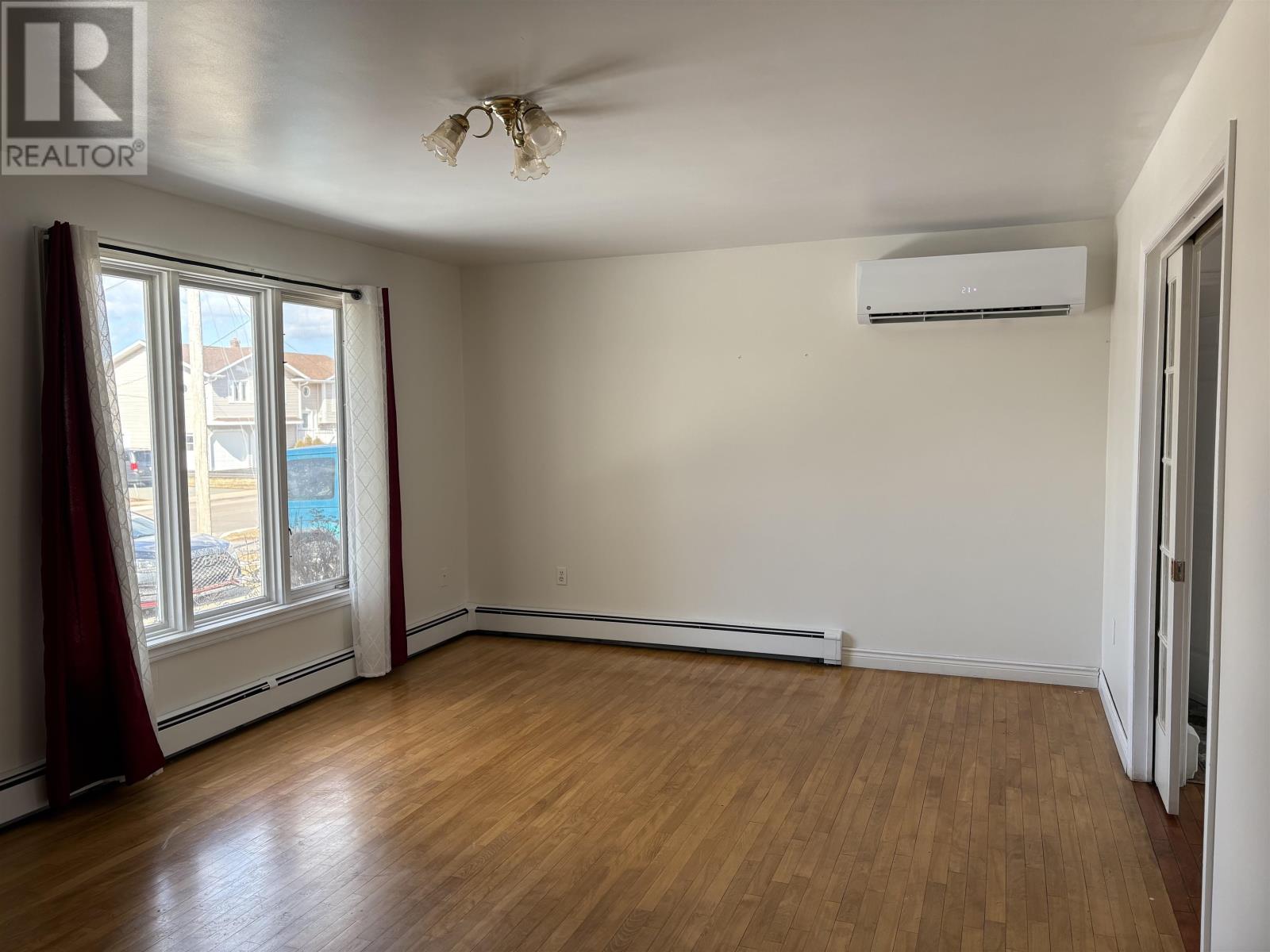 649 Upper Queen Street, Charlottetown, Prince Edward Island  C1A 9C8 - Photo 6 - 202605841