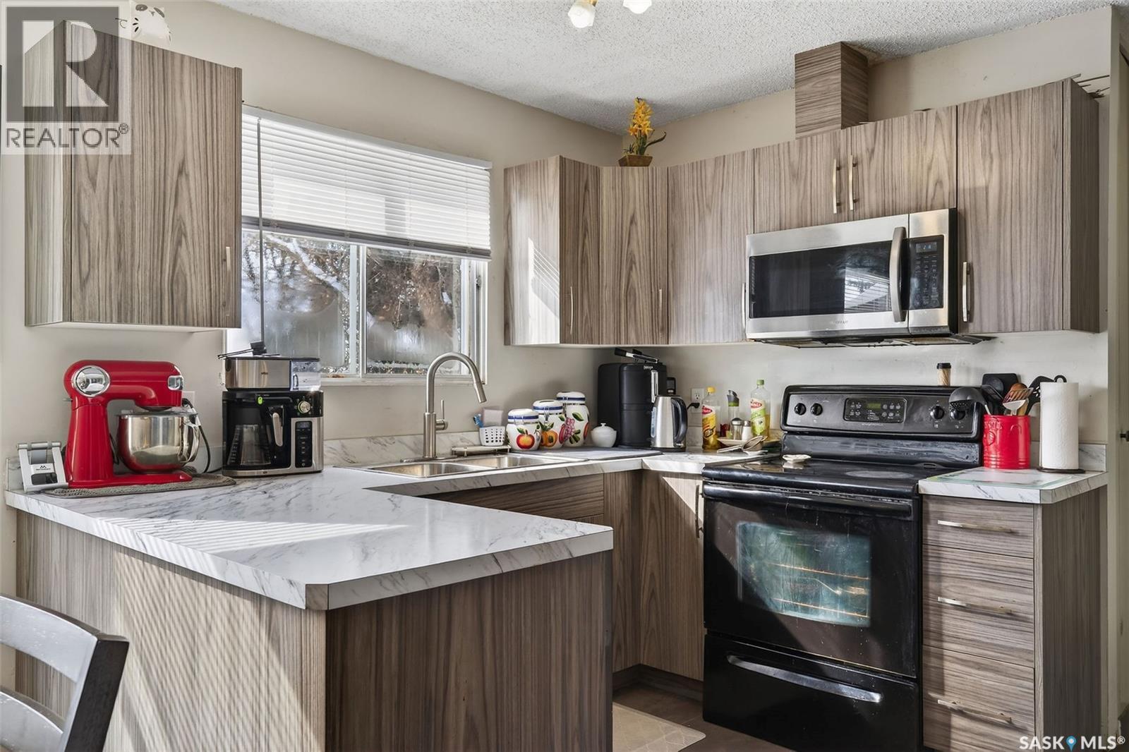 555 32nd Street W, Prince Albert, Saskatchewan  S6V 6B7 - Photo 12 - SK031515