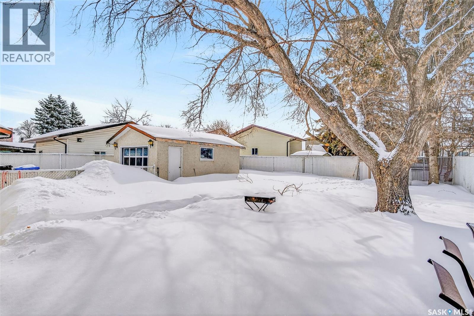 555 32nd Street W, Prince Albert, Saskatchewan  S6V 6B7 - Photo 37 - SK031515