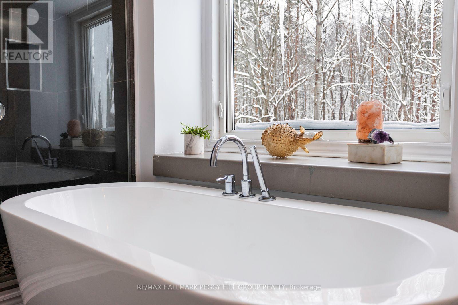 63 Idlewood Drive, Springwater, Ontario  L9X 0P5 - Photo 12 - S12936094