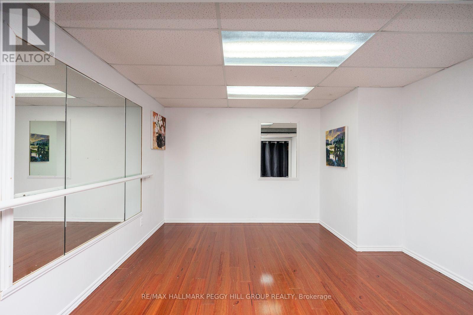 63 Idlewood Drive, Springwater, Ontario  L9X 0P5 - Photo 21 - S12936094