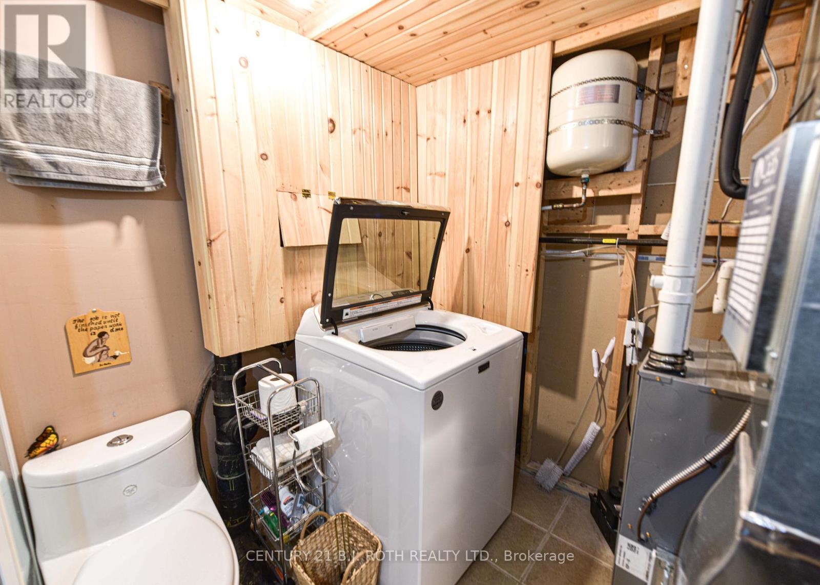 3801 Wood Avenue, Severn (West Shore), Ontario  L3V 6H3 - Photo 11 - S12936186