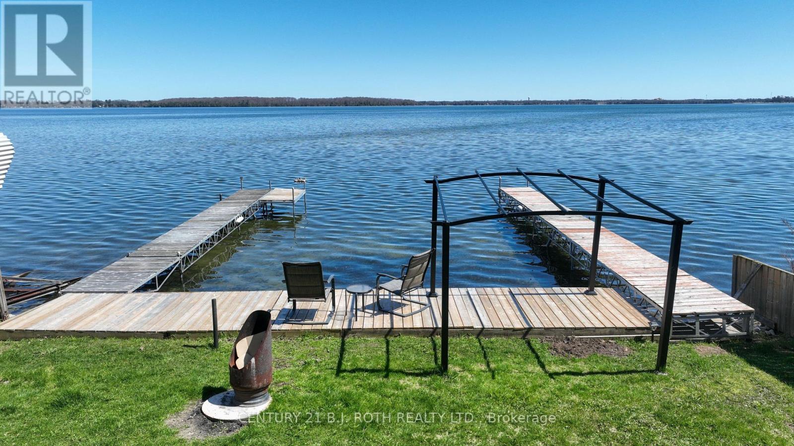 3801 Wood Avenue, Severn (West Shore), Ontario  L3V 6H3 - Photo 4 - S12936186