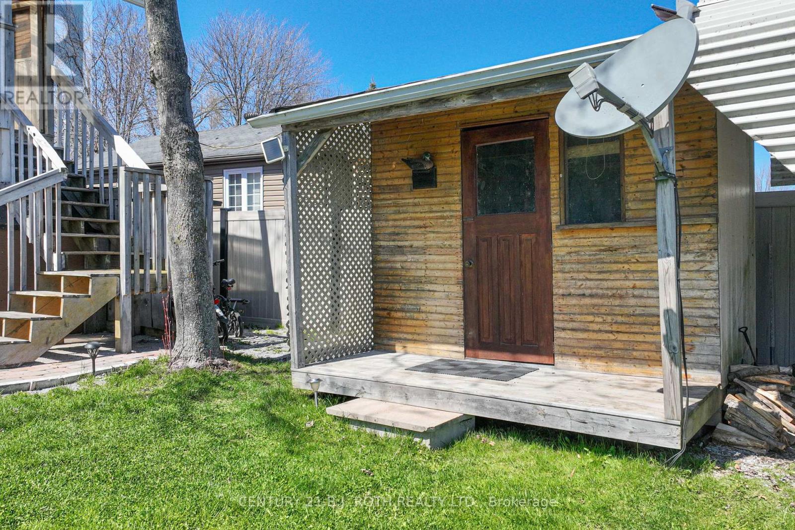 3801 Wood Avenue, Severn (West Shore), Ontario  L3V 6H3 - Photo 7 - S12936186