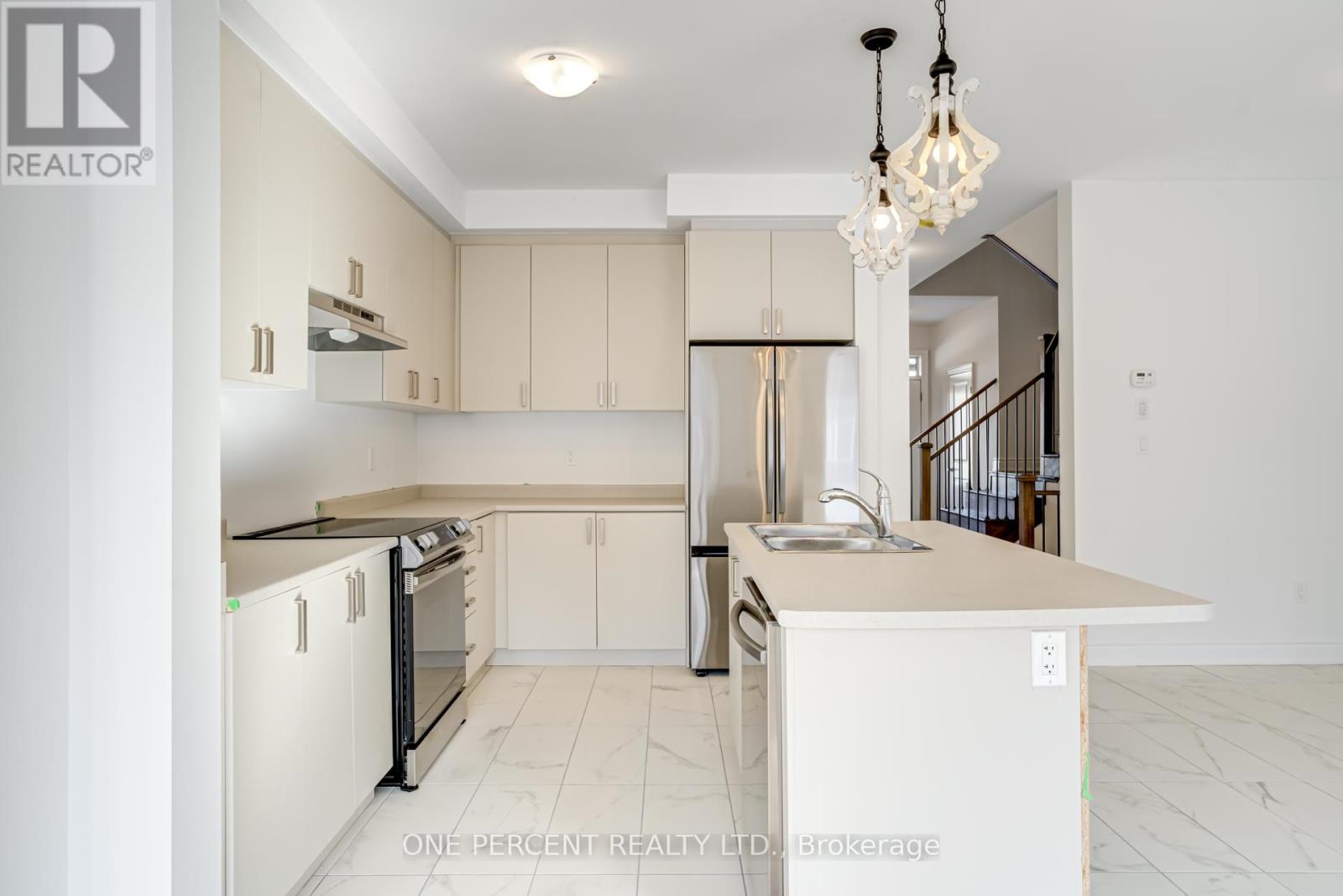 34 Autumn Drive, Wasaga Beach, Ontario  L9Z 0K7 - Photo 14 - S12936190