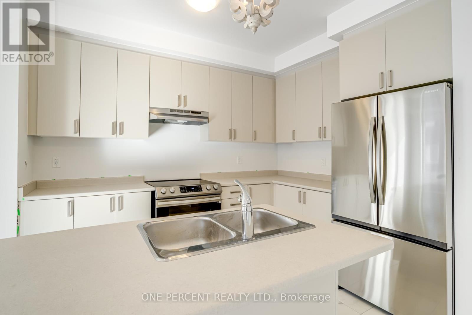 34 Autumn Drive, Wasaga Beach, Ontario  L9Z 0K7 - Photo 19 - S12936190