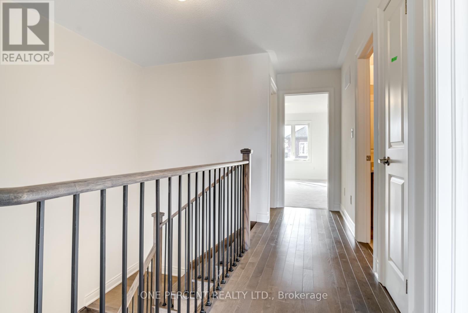 34 Autumn Drive, Wasaga Beach, Ontario  L9Z 0K7 - Photo 22 - S12936190