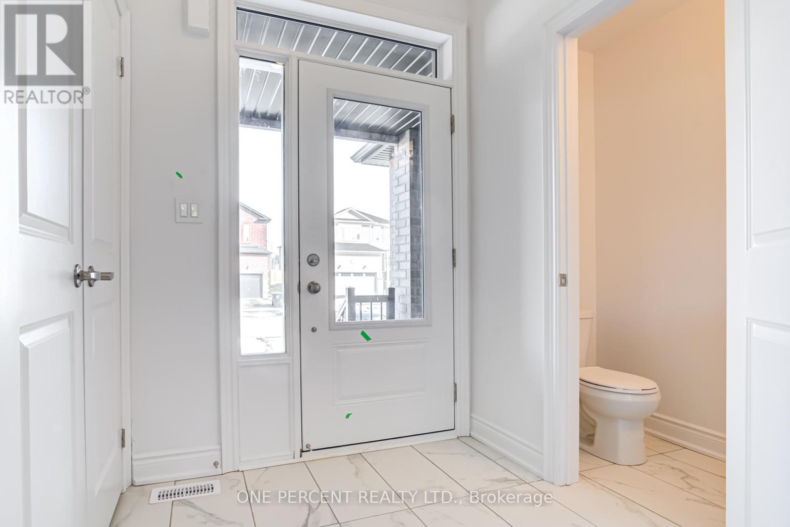 34 Autumn Drive, Wasaga Beach, Ontario  L9Z 0K7 - Photo 3 - S12936190