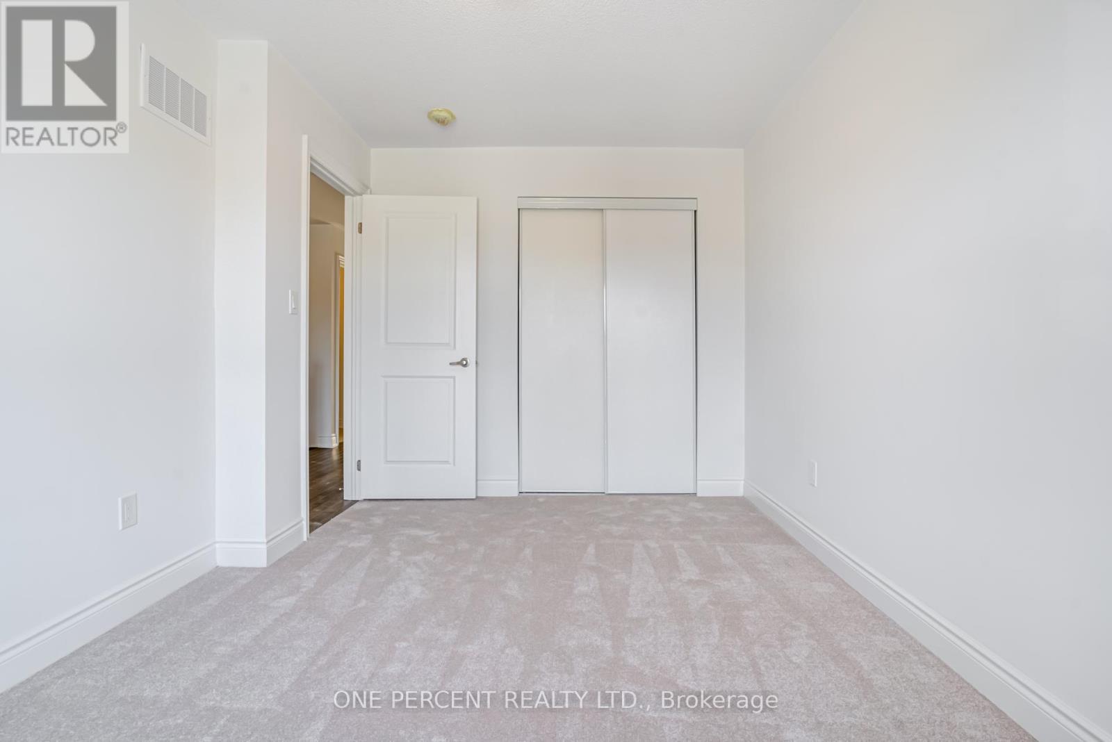 34 Autumn Drive, Wasaga Beach, Ontario  L9Z 0K7 - Photo 32 - S12936190