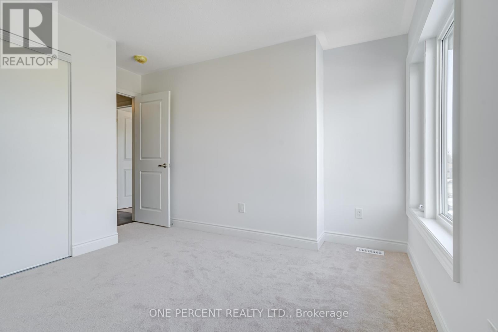 34 Autumn Drive, Wasaga Beach, Ontario  L9Z 0K7 - Photo 36 - S12936190