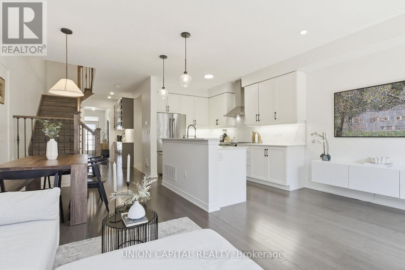 21 Morra Avenue, Caledon, Ontario  L7E 4K5 - Photo 7 - W12934944