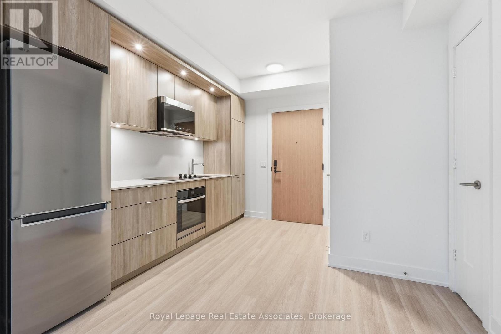 1302 - 25 Cordova Avenue, Toronto, Ontario  M9A 0E5 - Photo 18 - W12936174