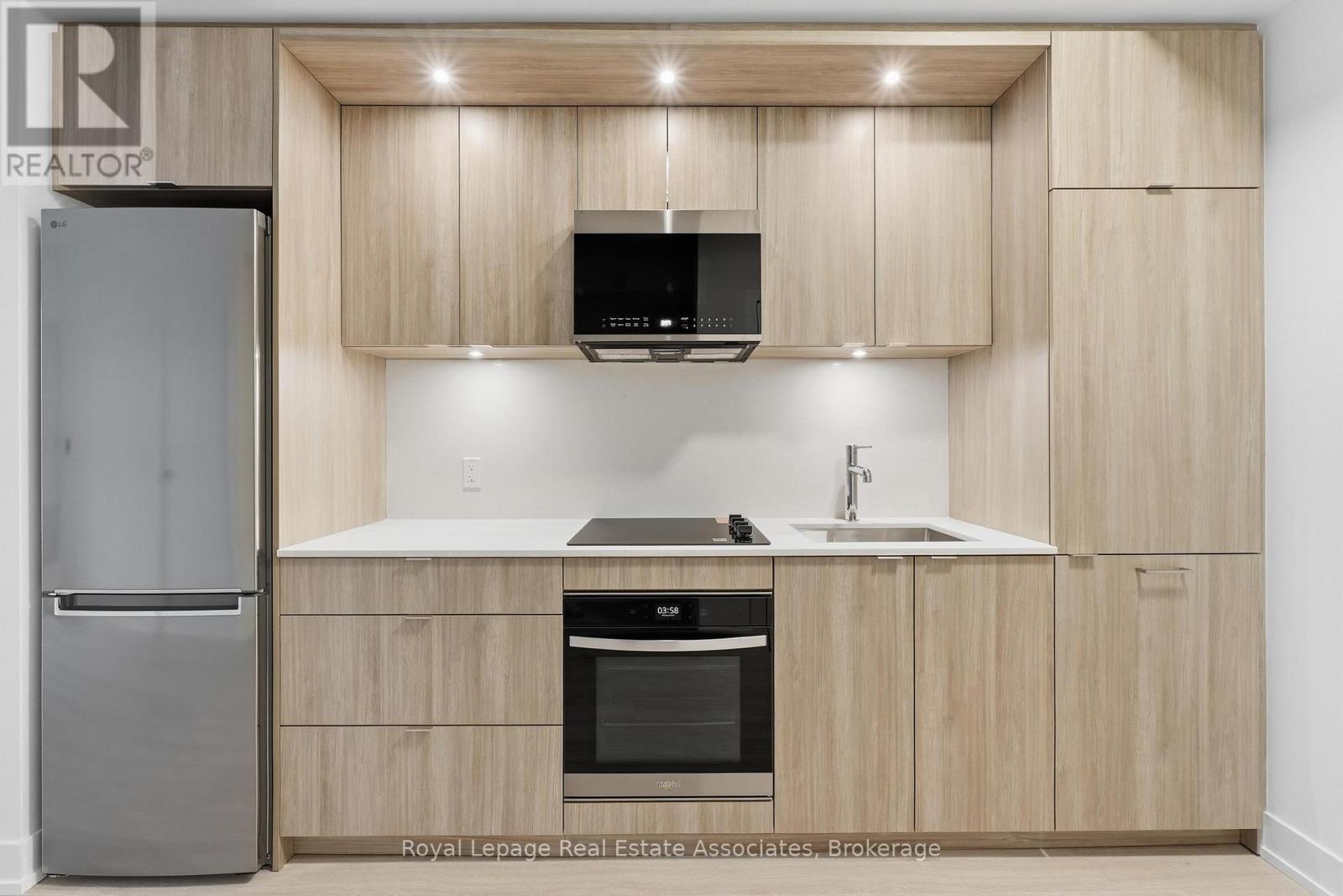 1302 - 25 Cordova Avenue, Toronto, Ontario  M9A 0E5 - Photo 3 - W12936174